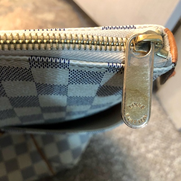 ❣️SOLD❣️Louis Vuitton Totally MM - Picture 3 of 9